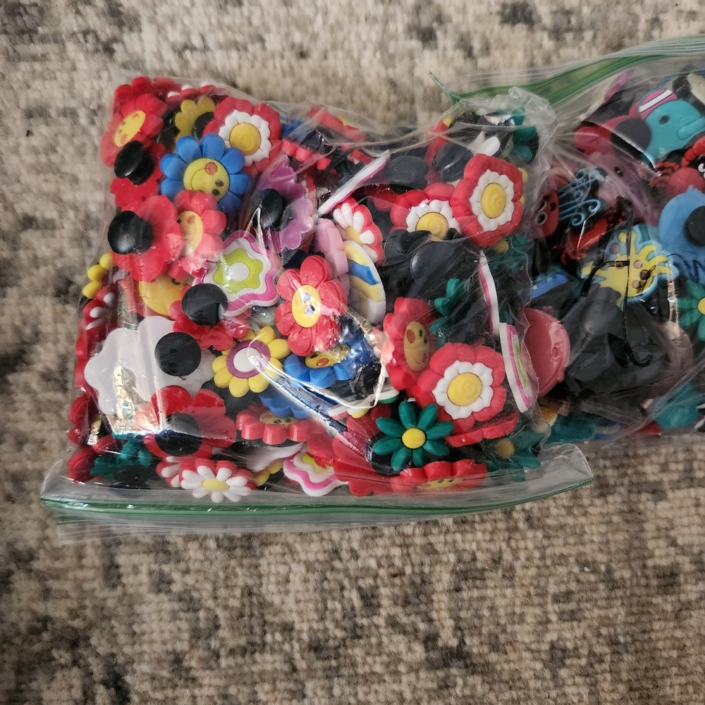 Assorted Floral Shoe Charms - Multicolor Flower Jibbitz Style Pack